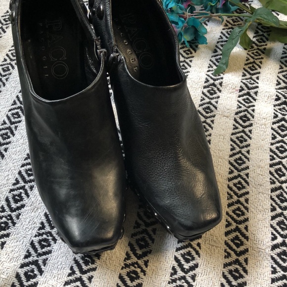 **Rare Vintage**  Studded Platform Booties - Picture 10 of 10